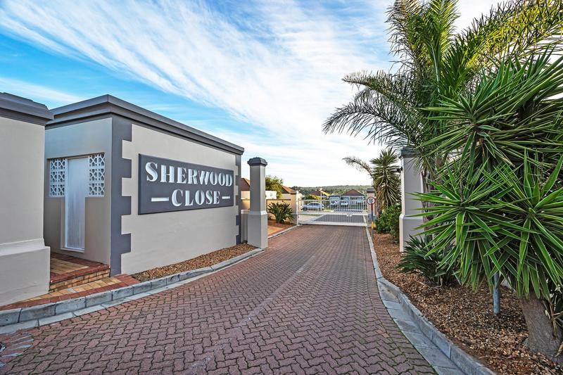 3 Bedroom Property for Sale in Sonstraal Heights Western Cape